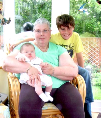 Veronica with her two granchildren, James and Rebecca, in 2009.