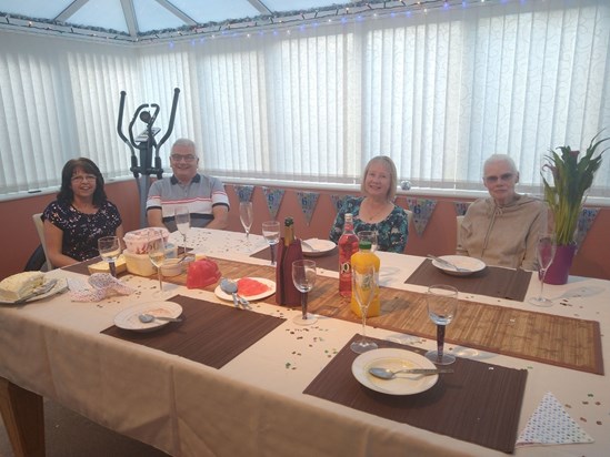 A family meal at mum and dads. We certainly didn't go hungry that day.