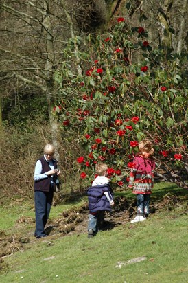 Julie, Isabel and Seb in Stourhead gardens - 2007