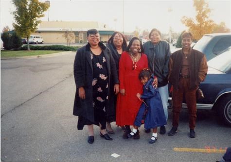 Boney, Me, Sheila, Beano, Toni, & Little Wee the year after Louie died