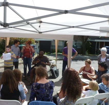 watching the drumming at street party