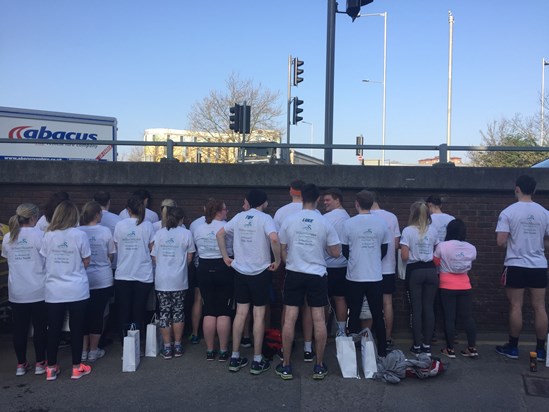The complete team.  Friday 7 April 2017, the Run to Work challenge.  Fundraising in memory of Mike Smith on behalf of Willen Hospice.