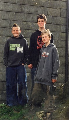 Charlie (with dodgy haircut!), Will & Nick