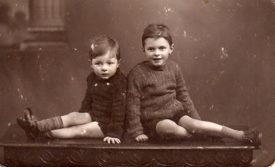 001   Uncle Brian & Peter   1943