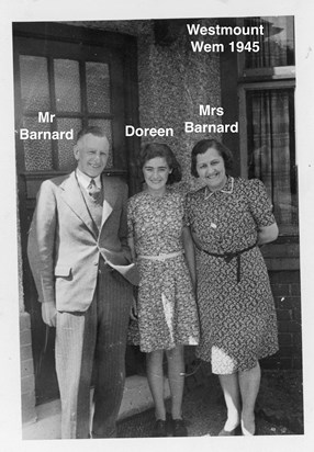 1946 Wem Westmount Barney Barnard Doreen Bowness Myvanwy Barnard copy.jpg