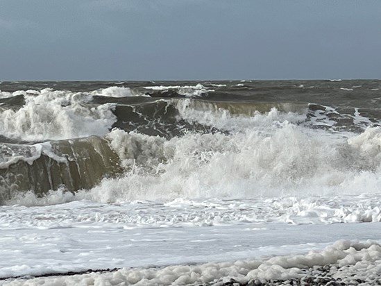 Amazing Waves at Silecroft