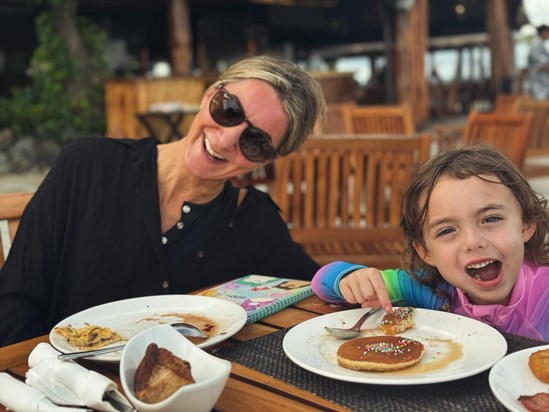 Sam and our Rosie, 5 years old now.  Breakfast in Fiji.  I hope she has a good a life as you gave her name sake. xxx