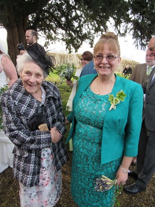 Doreen with Linda at Tasha and Charlies wedding