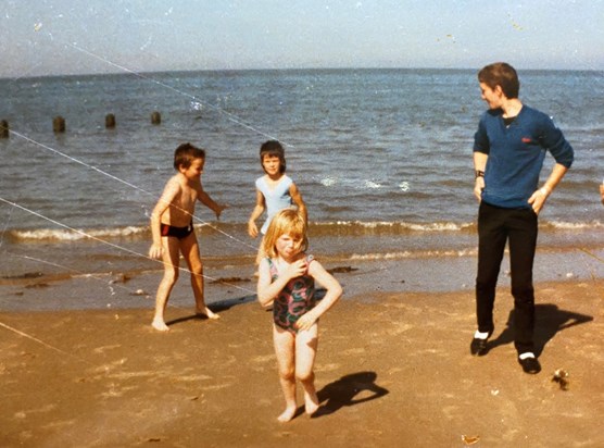 Shaun, Tammy, Martyn & Zoe in wales on the beach ❤️