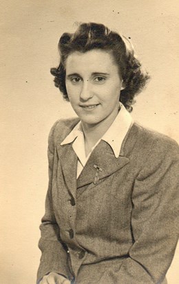 1940 Hilda Gladwin 02