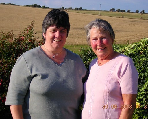 2003 Aug. Dee with Anne North (Greenfield)
