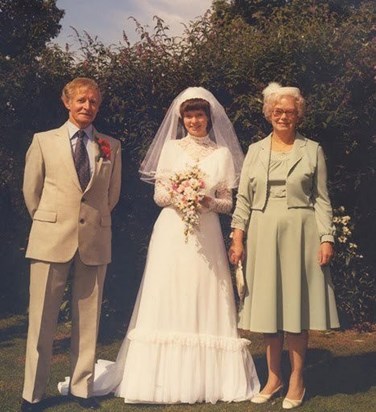 dad and mum on my wedding day