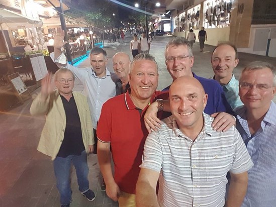 IBDI Group selfie success (2017 Marbs promenade)