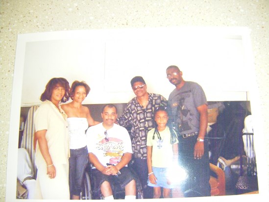 Wesley Jr. visit to Calif. with Sis.Alexis,Cousin Trina,Neice Alexandria Cousins Henry and David