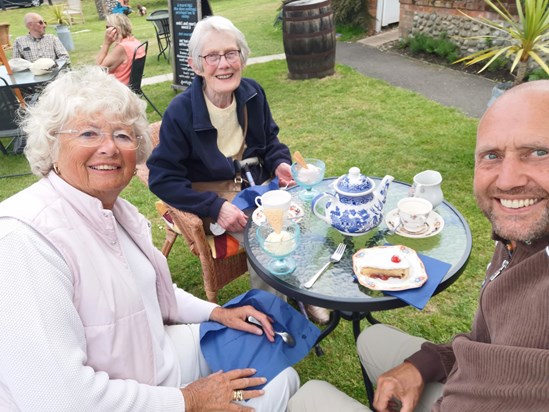 Tea at the Cornerhouse with Janet and Robert