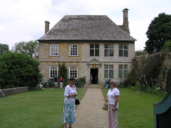 The Susans at Snowshill Manor 2006