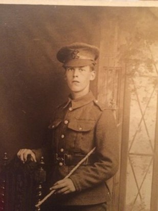 This is Sam's Great Grandad Thomas Issac Pountney......aged 18.....I know!! 2 peas in a pod. 