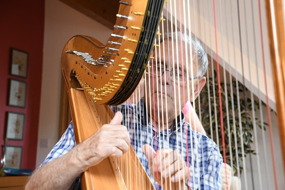 Derek at the Harp
