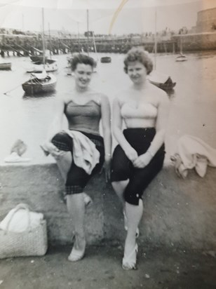 Jean & Pam in Devon in the late 50's