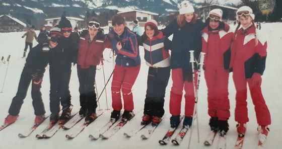Twinning on a ski holiday in Austria with Annas mum and dad, Sue and Fred. This was where schnapps was consumed ❤