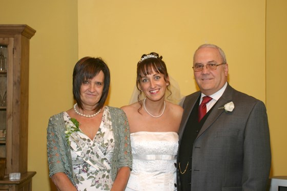 Michelle with mum & dad