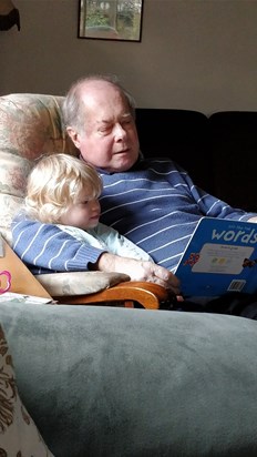 Dad reading to Immy