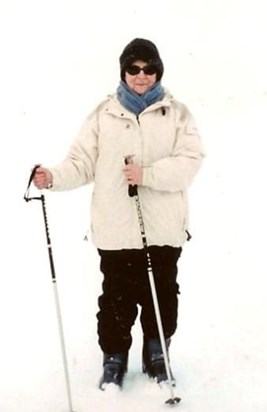 Mum skiing 