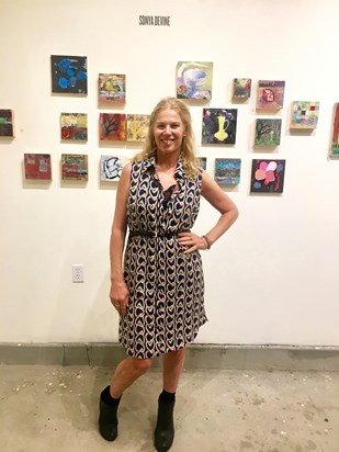 Looking fabulous at her art gallery show 2018