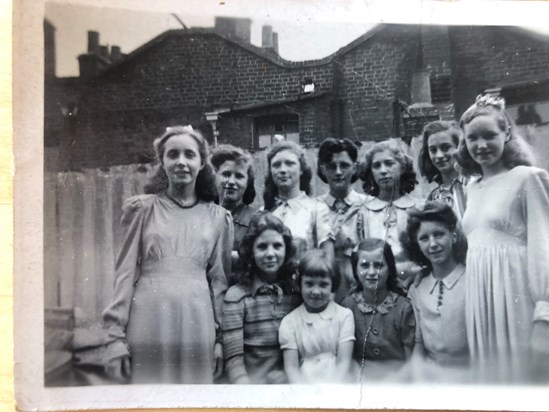 Mum, Joyce and friends age about 12 in 1944