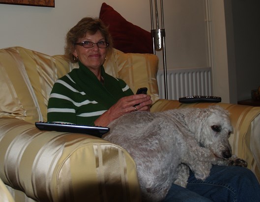 My visit in England with Maggie in 2010 - We are both dog lovers! and love daises! Kathyxo