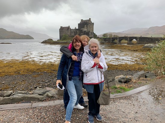 October 2019 - Road Trip to Skye - stop at Eilean Donan Castle