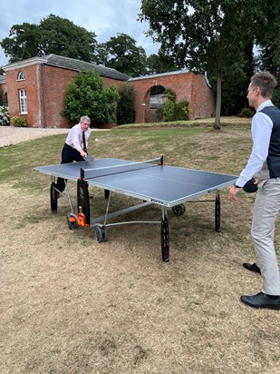 What do you do at a wedding? Play table tennis of course!!! 