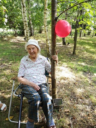 Anne at "Davids Cherry Tree" at the woodland burial ground in 2019