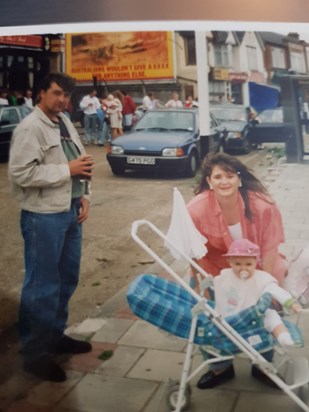 Outside the Beacon pub 