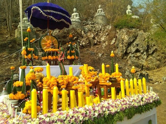 Yesterday - 7th February - in Lampang Thailand - Buddha Image Casting Ceremony and merit making for Jeeda (picture 1 of 4)