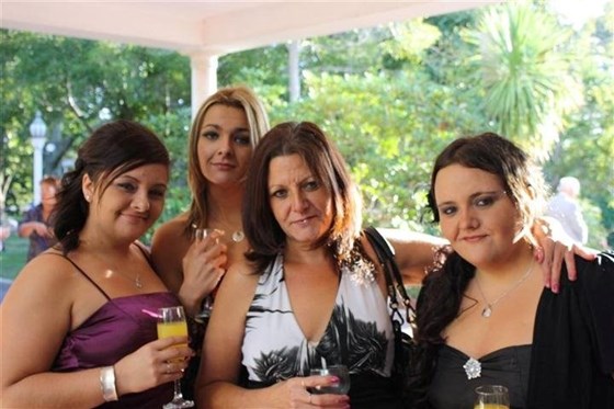 Kelly, Amy, Mum (Heather) & Nicole. Mum & 3 daughter's
