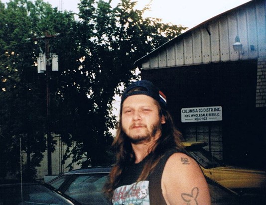 I took this picture back in 1992 outside the Columbia Discount Beer Distributors