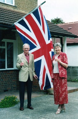 Pauline & Peter - The Queen's Golden Jubilee