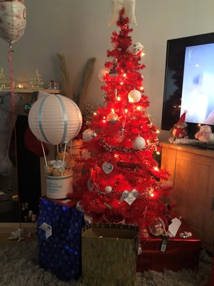 The memorial Christmas tree 🌲