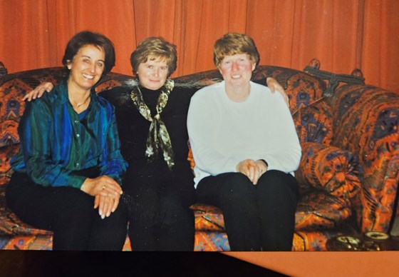 Liz and cousins, Helen and Susan (1988)