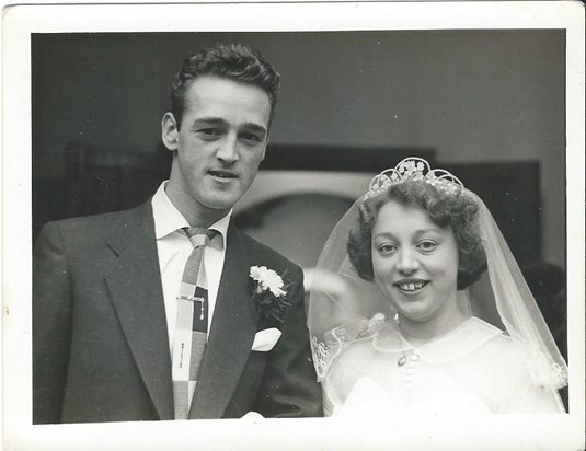 Keith and Stella Wedding Picture 