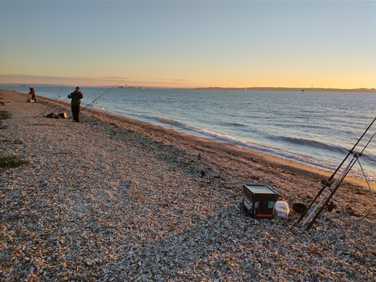 Fishing with Dickie at Warsash Nov 21