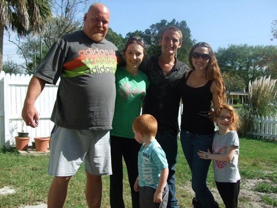 Richard, Rich, Courtnee & Family
