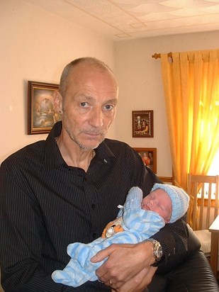 Great Uncle Robert with Aidan !!