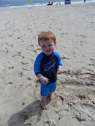 Cameron on holiday at the beach !!