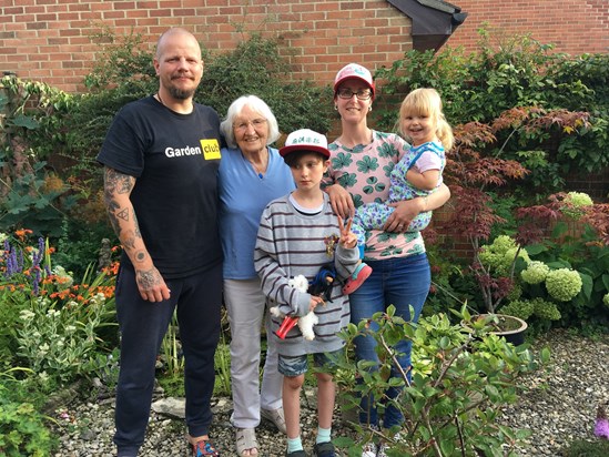 Fyfe family visit August 2019