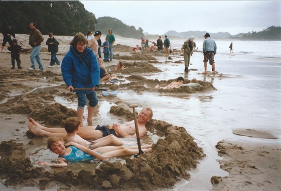 Hot Water Beach - New Zealand