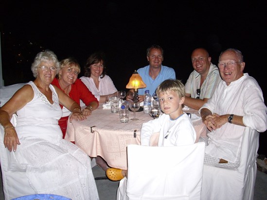 Dinner on a cliff top with Kate & Pete