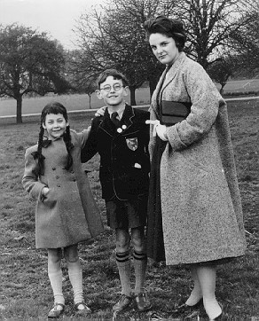 Sheila Heath, Chris & Susan Hayes c 1957.  An instant family!