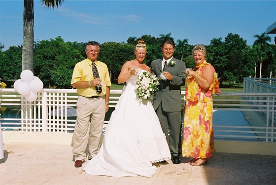 200200 068 Jenny & Steve's Wedding Dom Rep